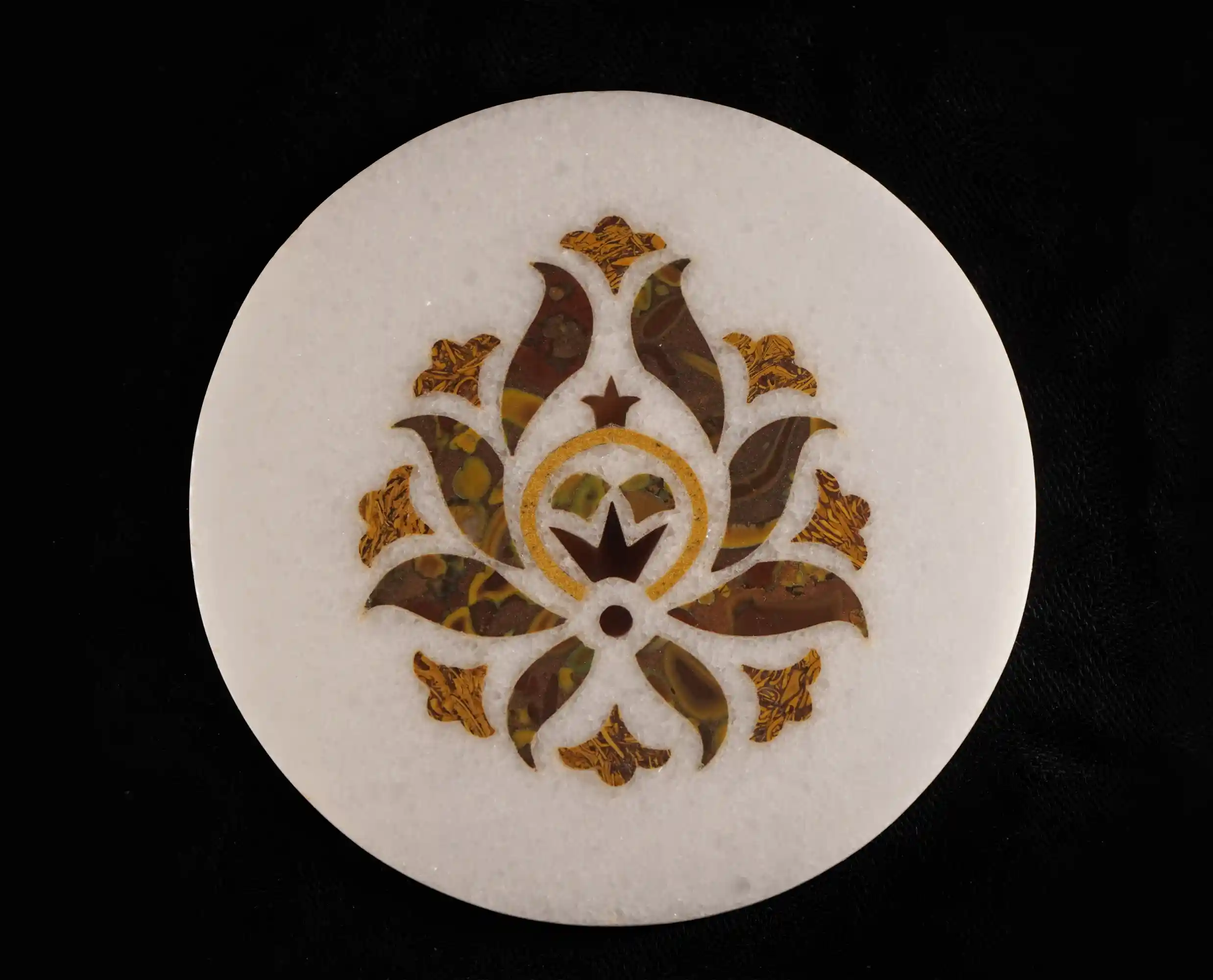 Artisanal Marble Coaster with Abri